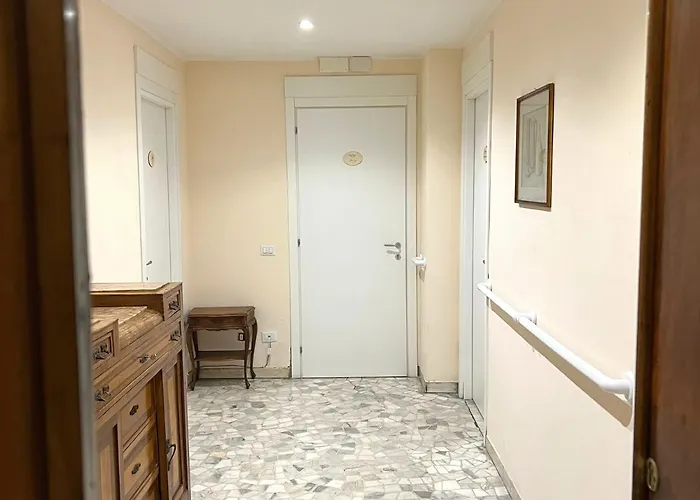 Palazzo Senesi Apartment