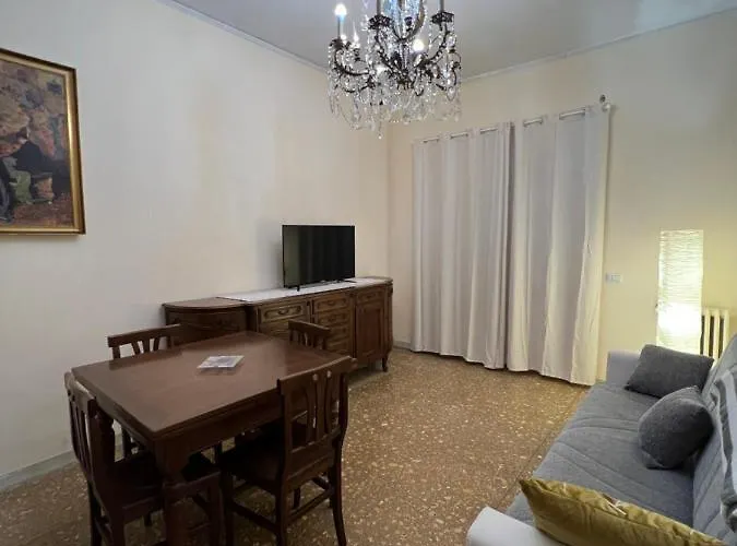 Palazzo Senesi Apartment *